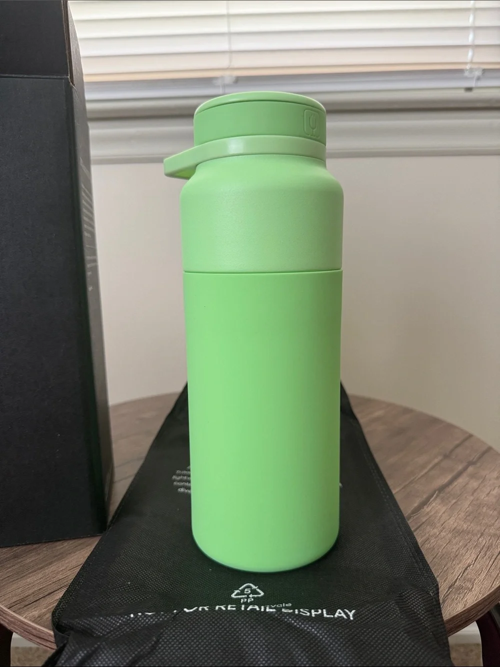 BruMate Rotera Touch-Free Water Bottle - Kiwi 35oz